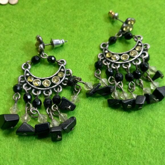 Four Boho Earrings - Picture 12 of 15